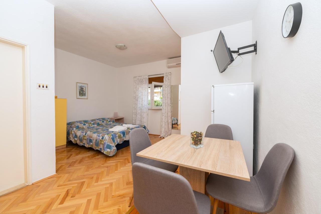 Apartments Marsela 图彻皮 外观 照片