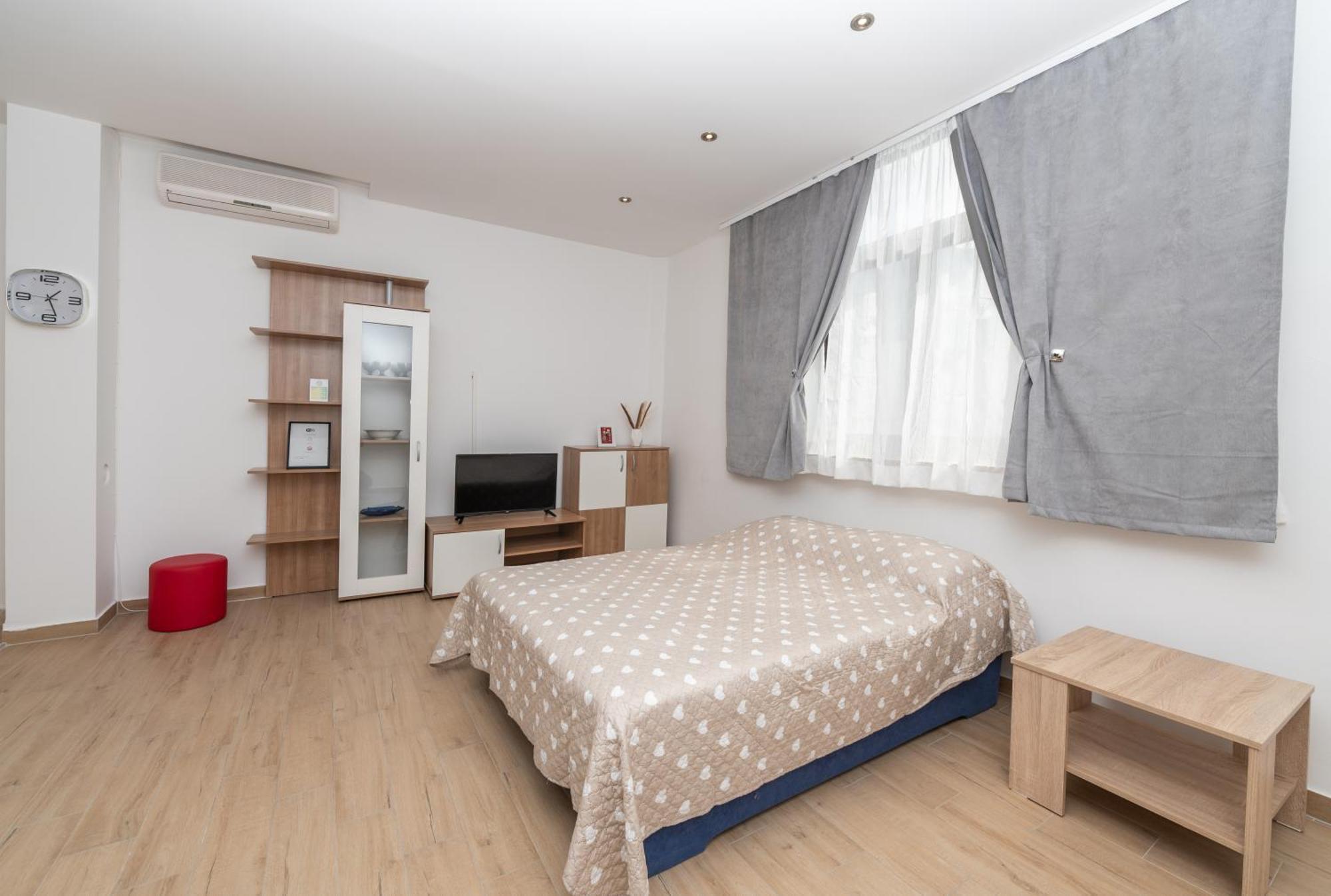 Apartments Marsela 图彻皮 外观 照片